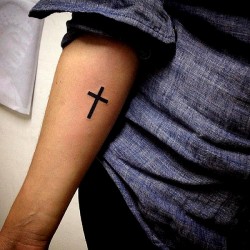 150 meaningful cross tattoos for men