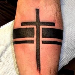 voorkoms latest best cross tattoo ideas and creati