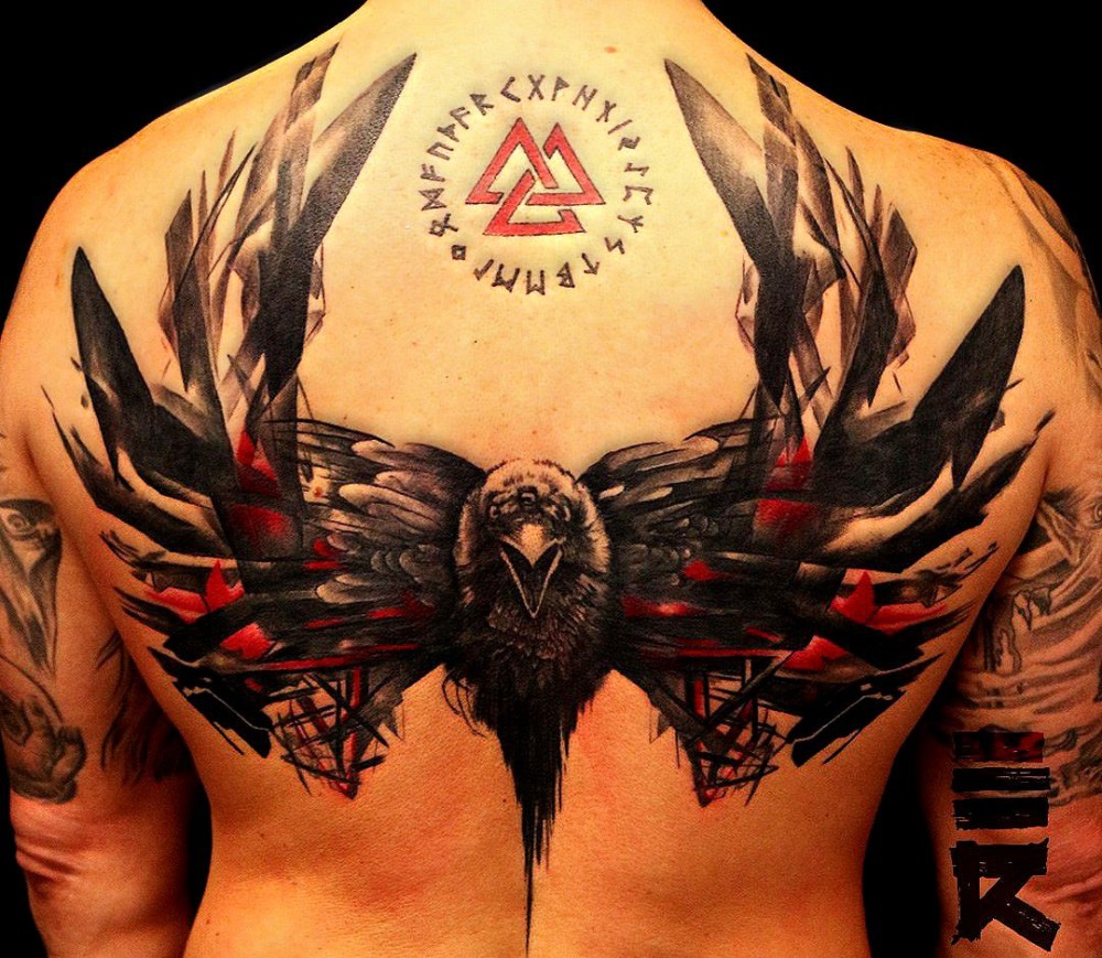 seven kingdoms store tattoo crow on back