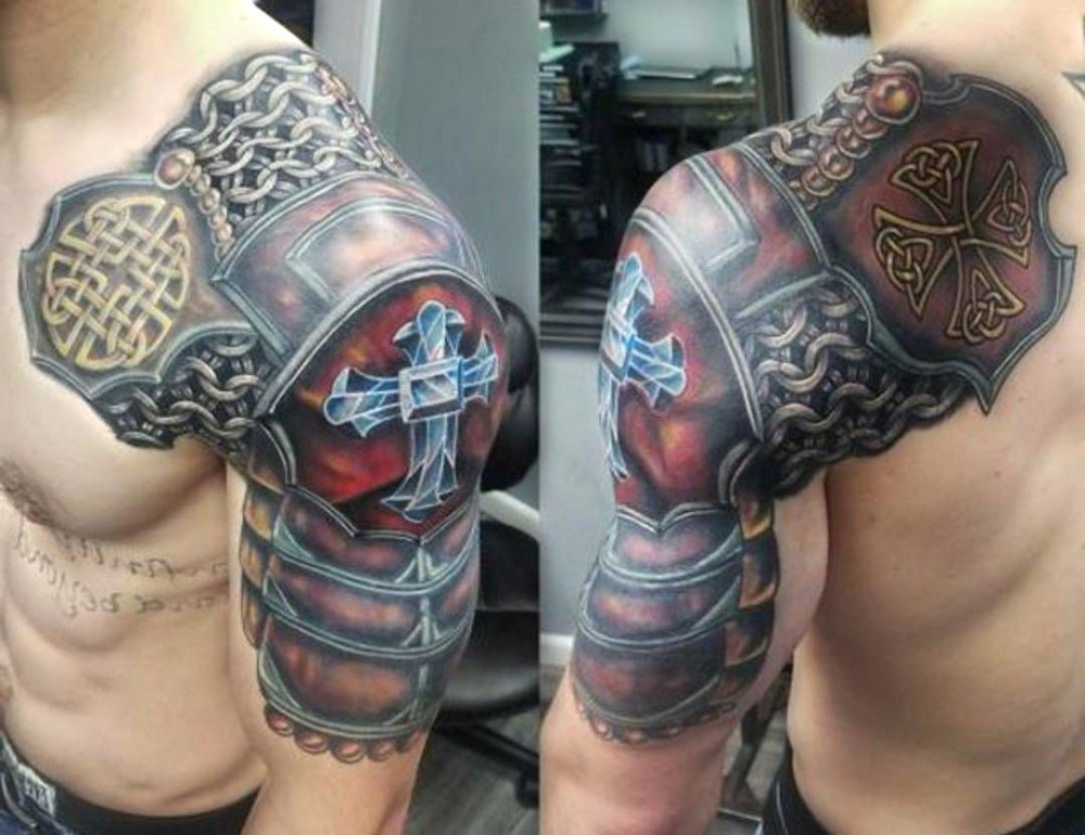 1811 likes 1 comments featuretattoos feature