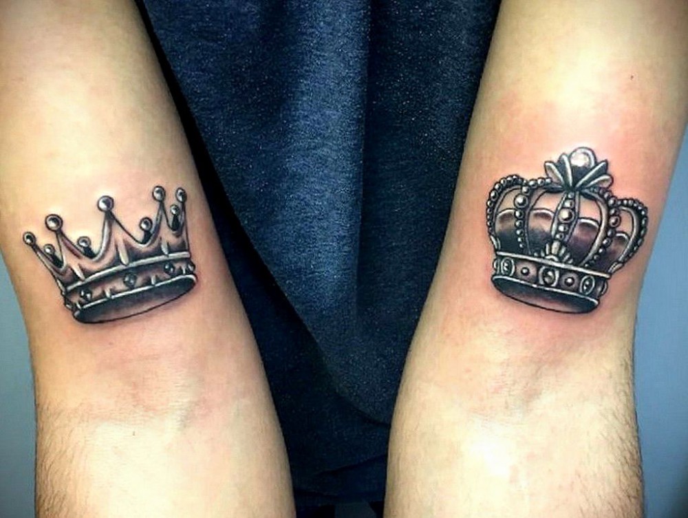 pair crown tattoo