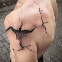 these hyper realistic 3d tattoos will make you do