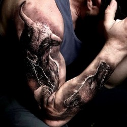 only best tattoos bull on shoulder