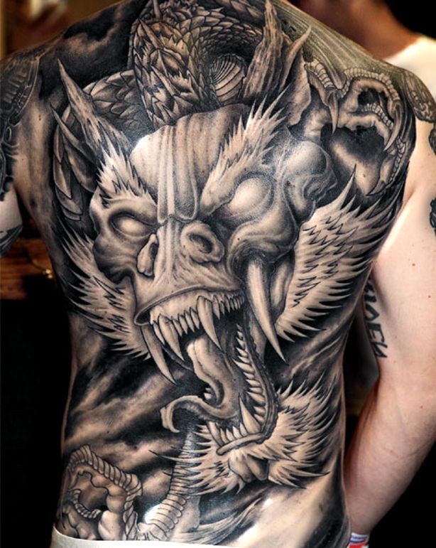 dragon amazing tattoo on back